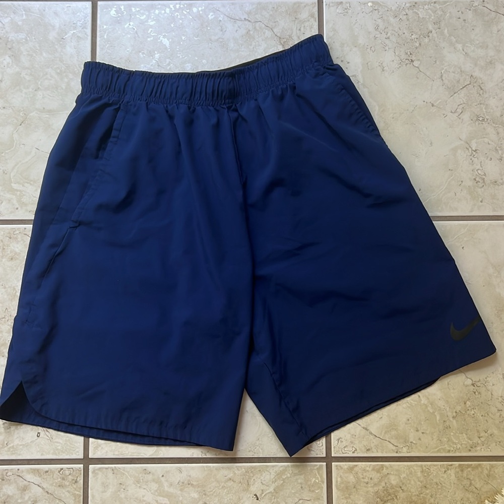 Men's Nike Royal Blue Athletic Shorts Size M